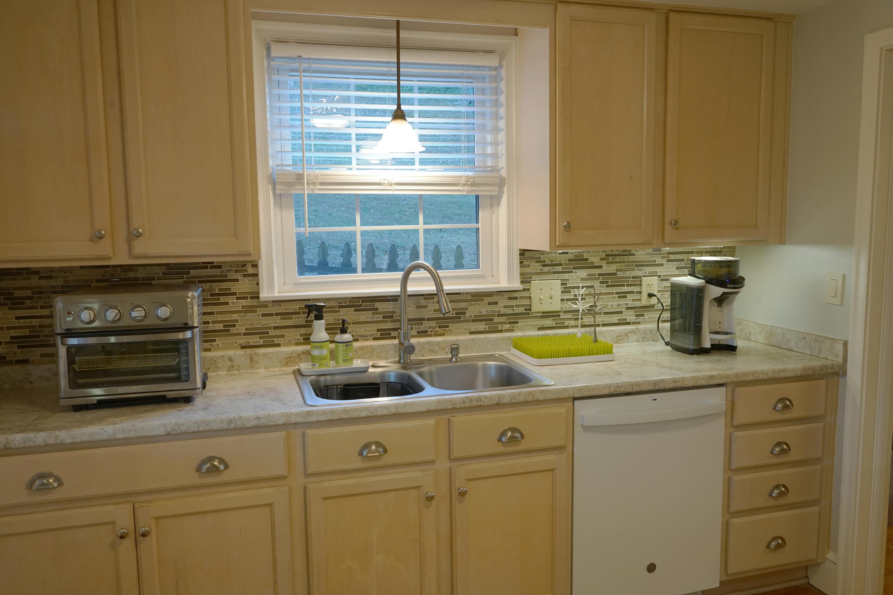 2226 Hunters Road Southwest Roanoke, VA 24015 - Photo 16 of 52 Updated Kitcen with Tiled Backsplash