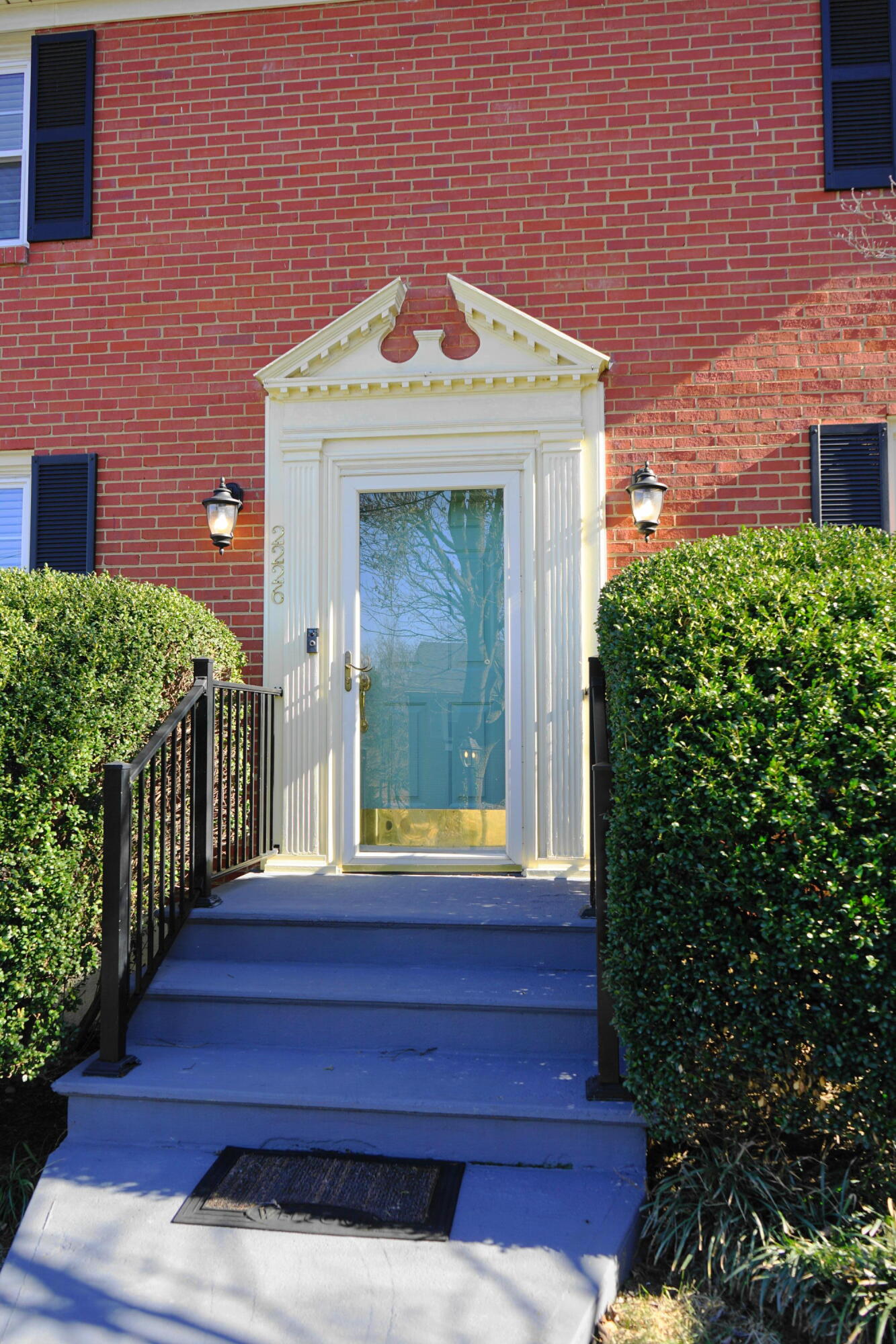 2226 Hunters Road Southwest Roanoke, VA 24015 - Photo 7 of 52 Let's Go Inside!