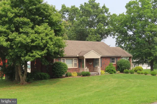 $2,300 | 14109 Buchanan Trail West, Mercersburg, PA 17236