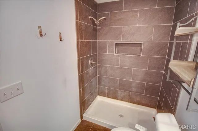 $274,500 | 629 School Avenue, East Alton, IL 62024