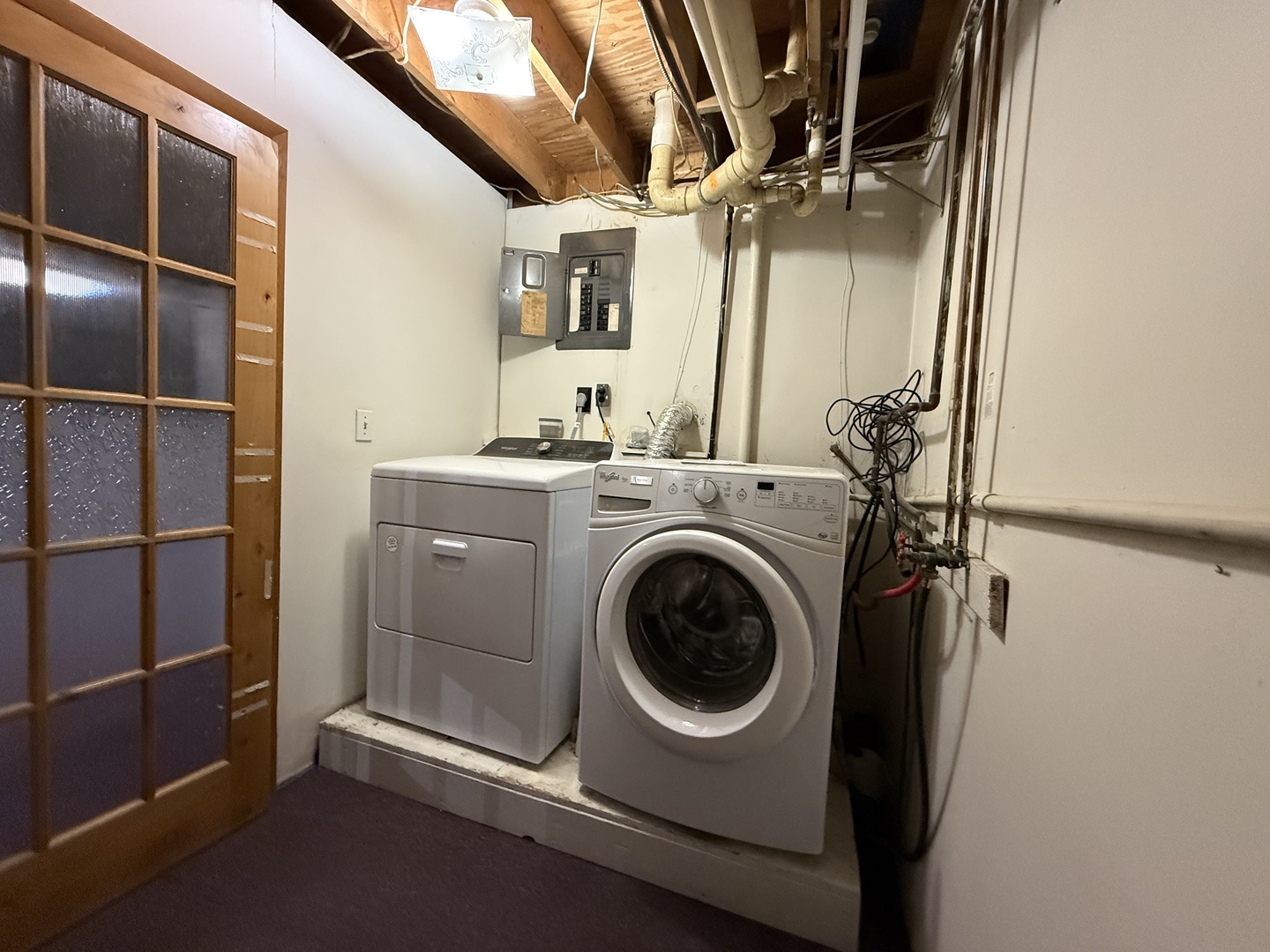 8824 Sunset Road Clinton, IL 61727 - Photo 16 of 24 a utility room with dryer and washer