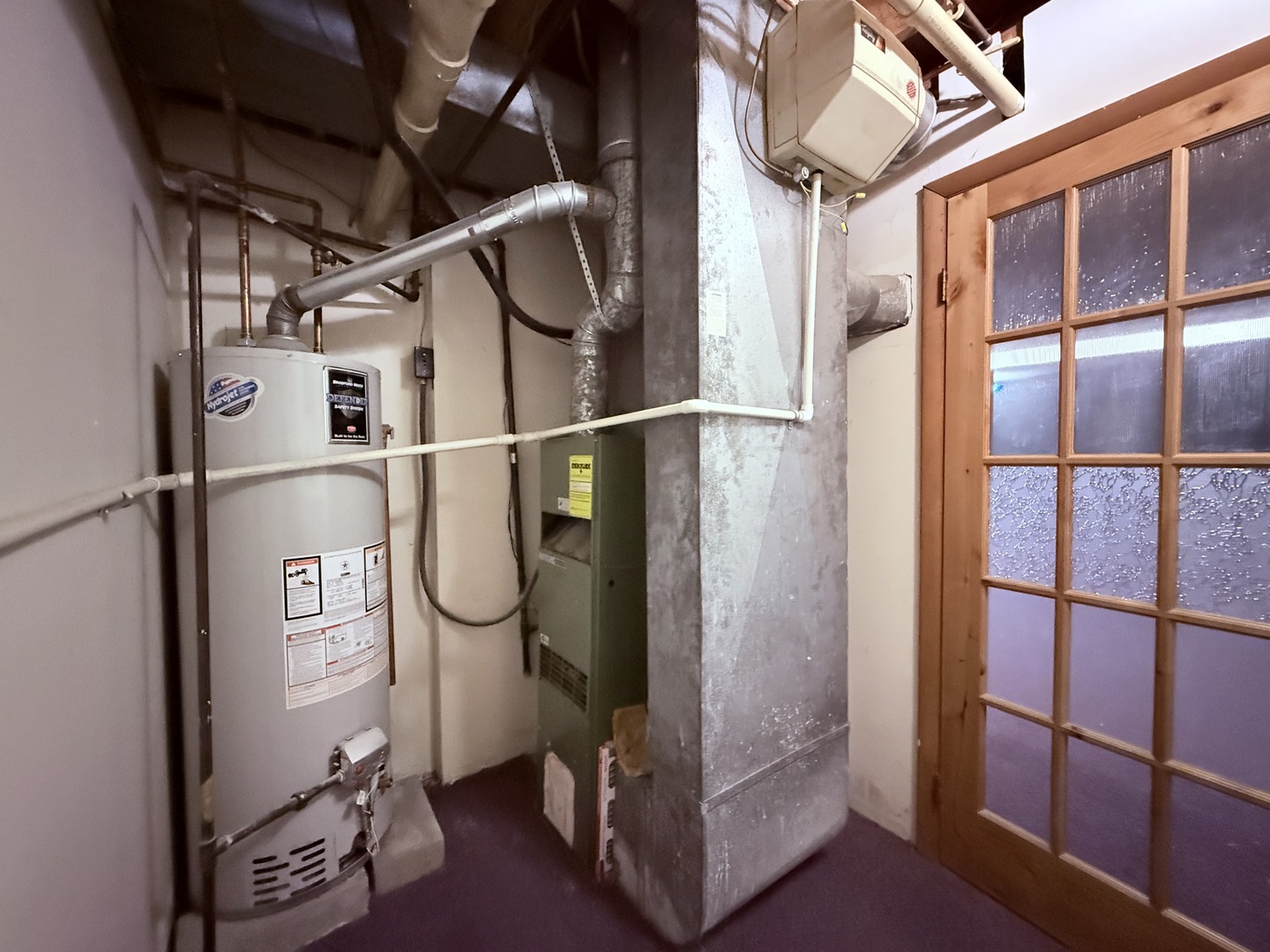 8824 Sunset Road Clinton, IL 61727 - Photo 17 of 24 a view of an entryway