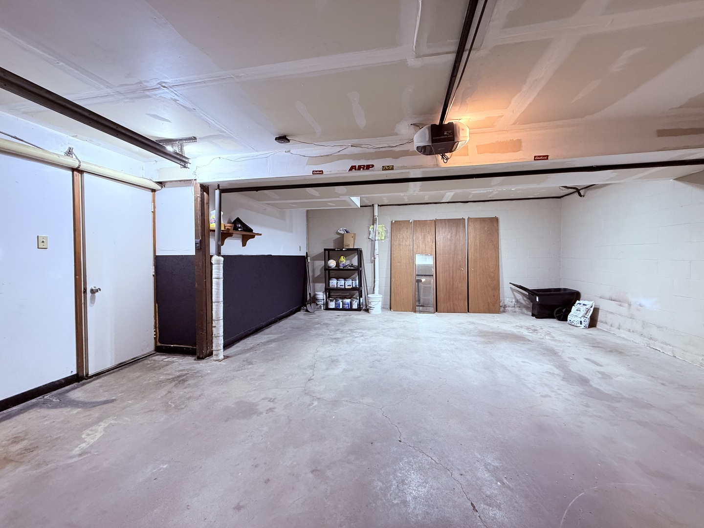 8824 Sunset Road Clinton, IL 61727 - Photo 18 of 24 a view of a kitchen with a refrigerator and a dishwasher