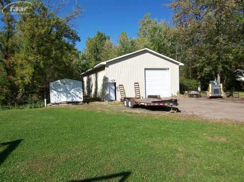 6396 Chicago Road Flushing, MI 48433 - Photo 30 of 36 20421614-29.JPG