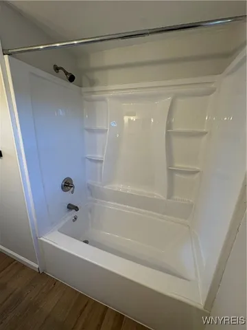 $1,700 | 862 Falcon Drive, Depew, NY 14043