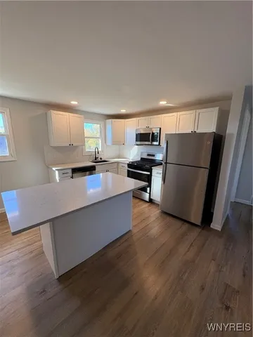 $1,700 | 862 Falcon Drive, Depew, NY 14043