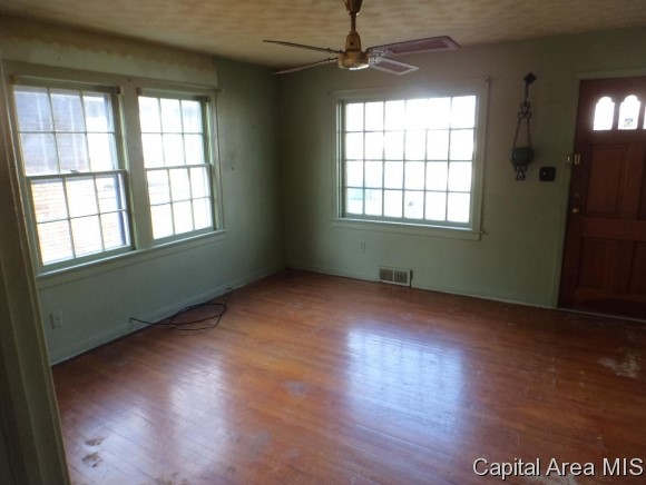 1931 North 7th Street Springfield, IL 62702 - Photo 2 of 8