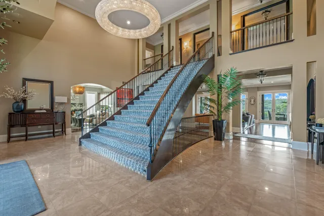 $5,000,000 | S17W28902 Price Court, Genesee, WI 53188