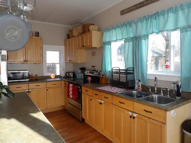 $249,000 | 41 Caernarvon Street, Fair Haven, VT 05743