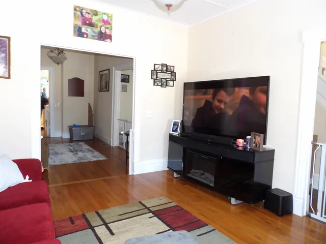 $249,000 | 41 Caernarvon Street, Fair Haven, VT 05743