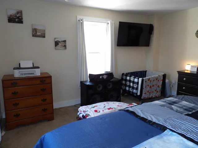 $249,000 | 41 Caernarvon Street, Fair Haven, VT 05743