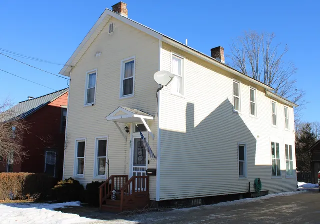 $249,000 | 41 Caernarvon Street, Fair Haven, VT 05743