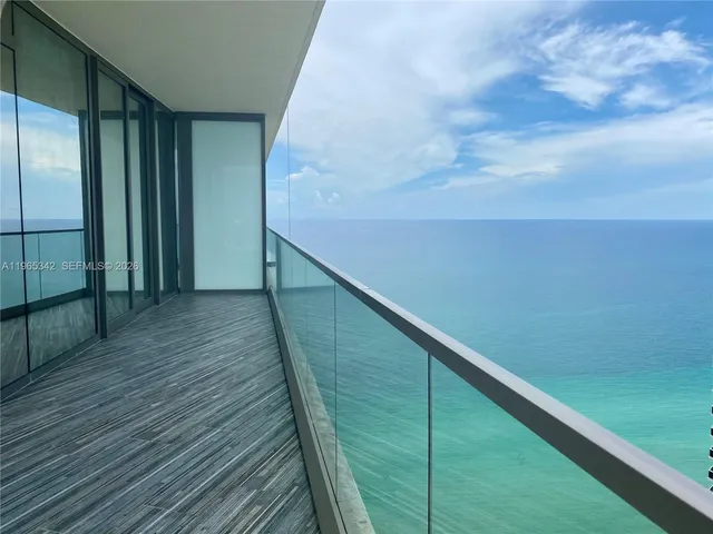 $12,000 | 18975 Collins Avenue, Unit 3605, Sunny Isles Beach, FL 33160