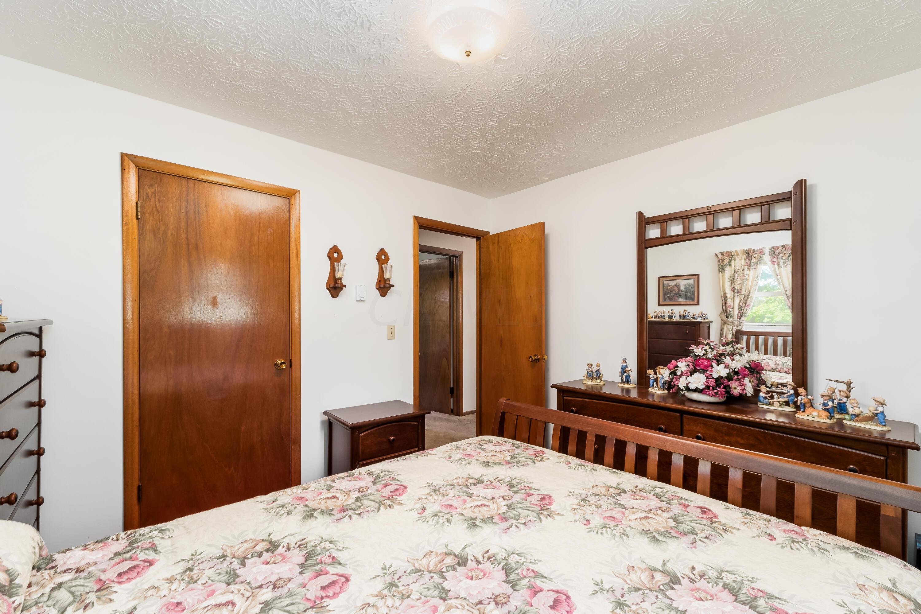 5281 Spring Valley Road London, OH 43140 - Photo 26 of 41 S_-_5281_Spring_Valley_Rd_-_080