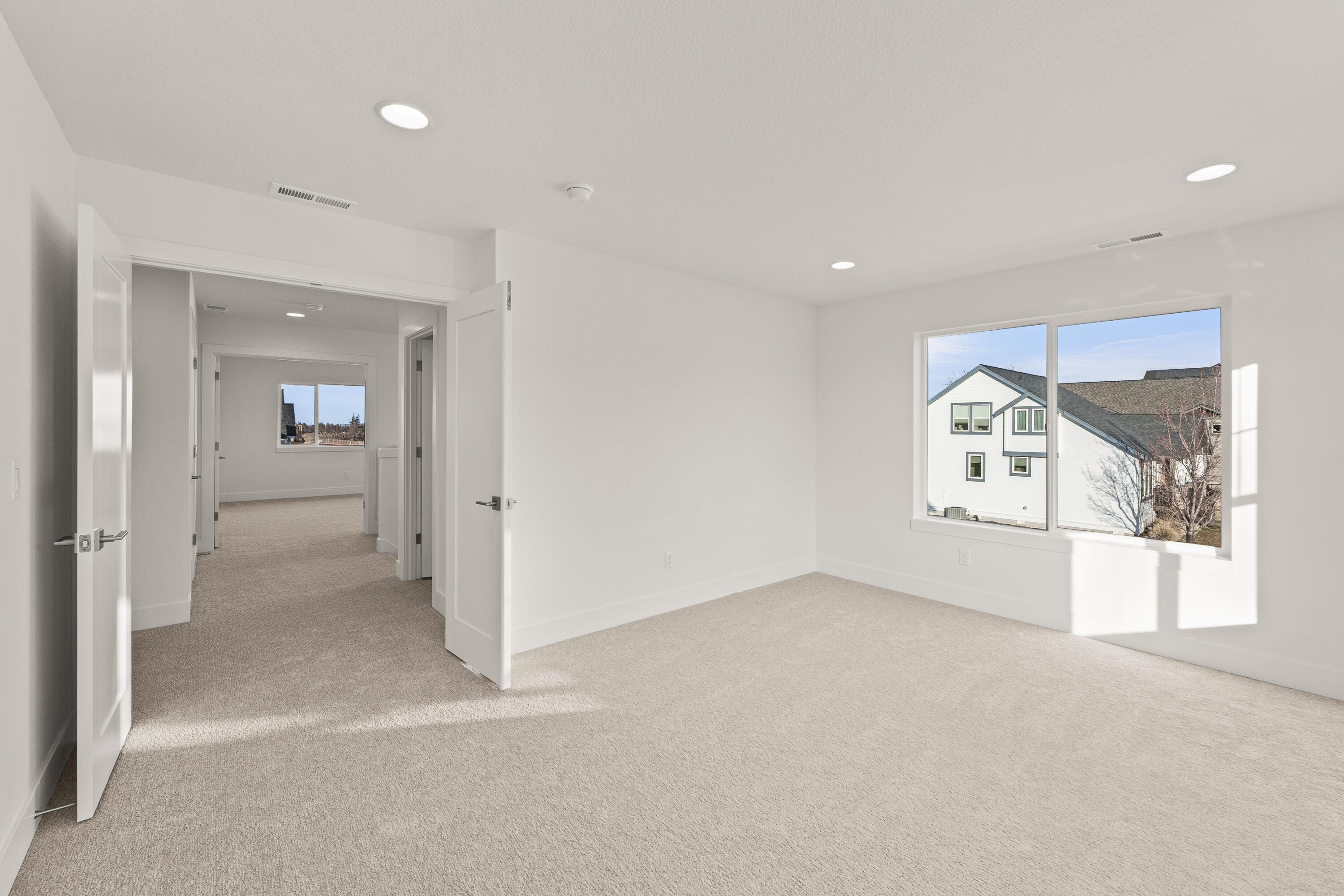 4303 Southwest Rhyolite Place, Unit LOT 17 Redmond, OR 97756 - Photo 28 of 33