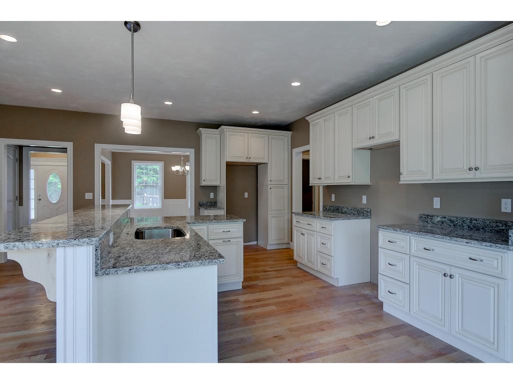 66 Northland Road Windham, NH 03087 - Photo 4 of 24