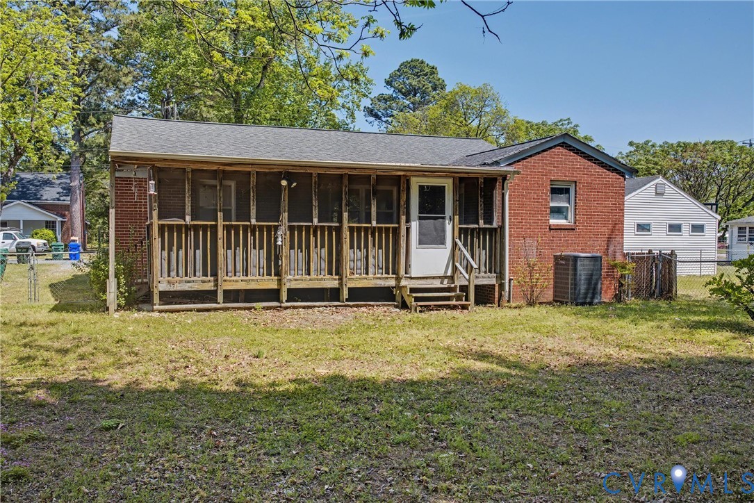 407 Henry Street Suffolk, VA 23434 - Photo 15 of 17