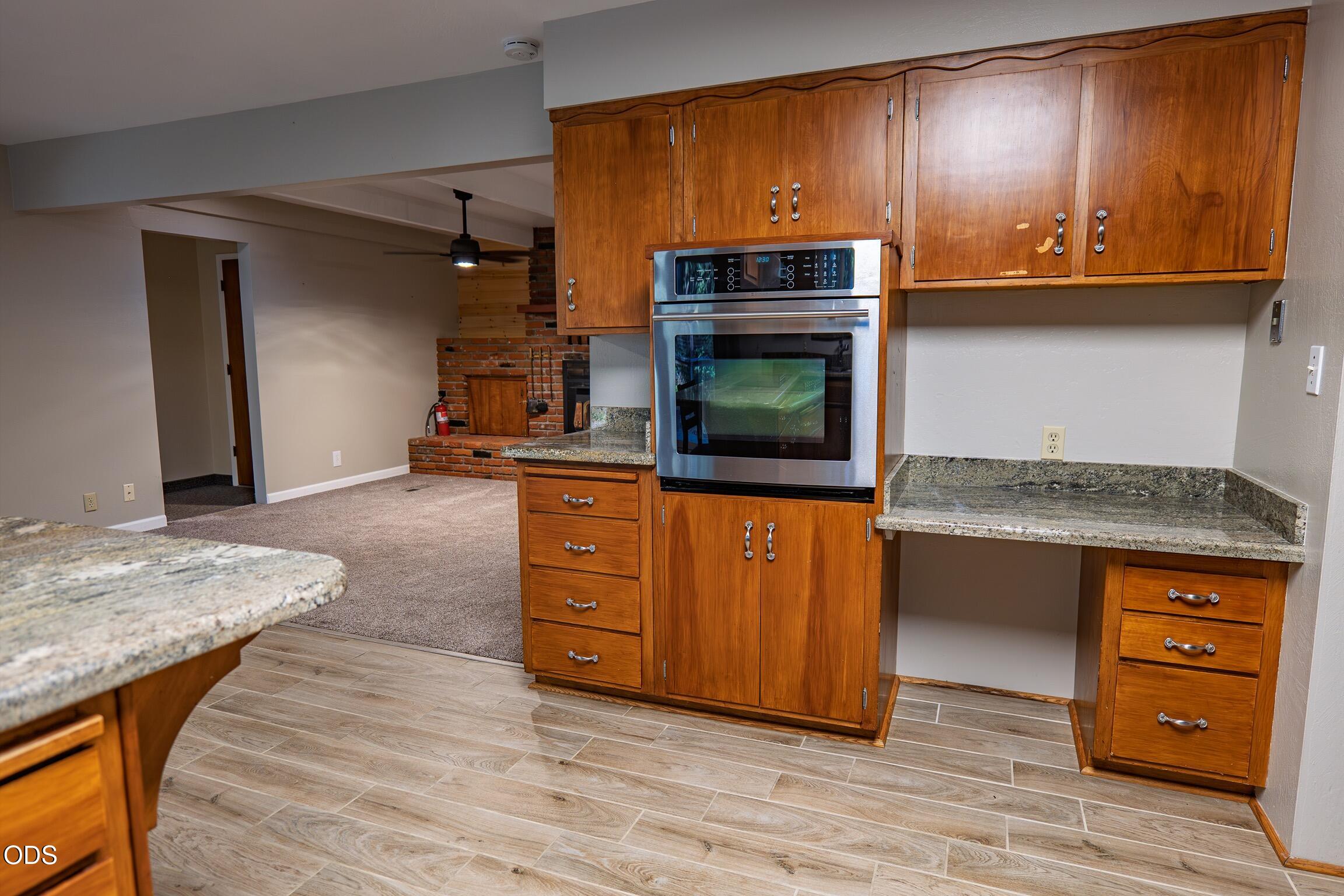 2750 Granite Hill Road Grants Pass, OR 97526 - Photo 17 of 47