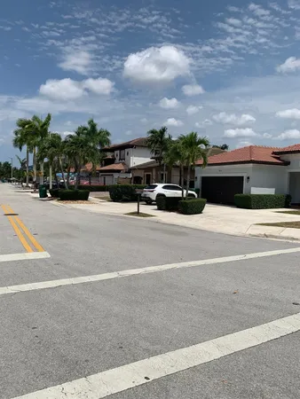 $150,000 | 0 Southwest 44th Street, Miami, FL 33193