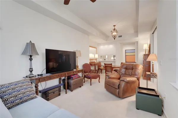 $359,999 | 26206 Avenida Las Colinas, Unit 4A, Howey-in-the-Hills, FL 34737