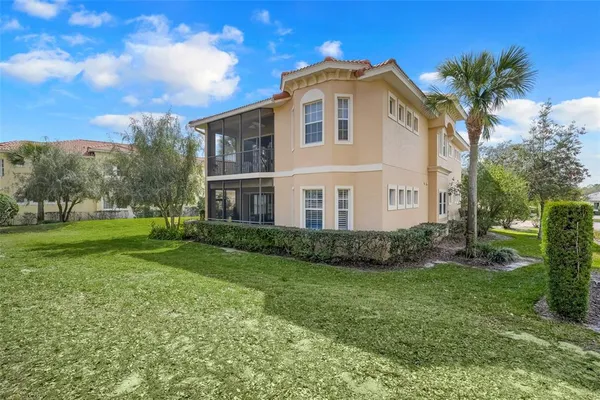 $359,999 | 26206 Avenida Las Colinas, Unit 4A, Howey-in-the-Hills, FL 34737