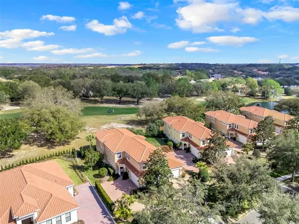 $359,999 | 26206 Avenida Las Colinas, Unit 4A, Howey-in-the-Hills, FL 34737