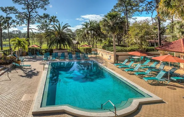 $359,999 | 26206 Avenida Las Colinas, Unit 4A, Howey-in-the-Hills, FL 34737