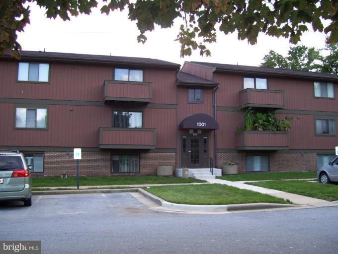 1001 Heather Ridge Drive, Unit L Frederick, MD 21702 - Photo 2 of 13 Exterior #2