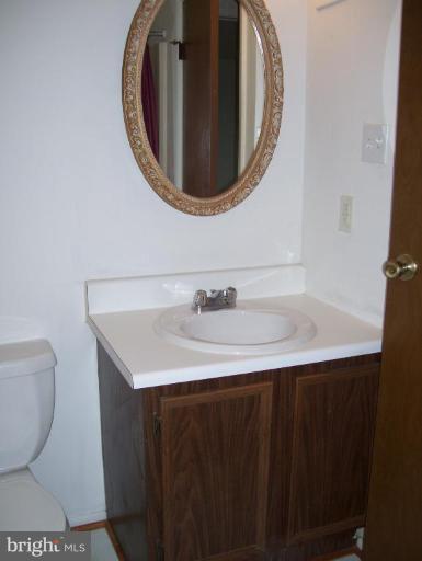 1001 Heather Ridge Drive, Unit L Frederick, MD 21702 - Photo 11 of 13 Bath #1