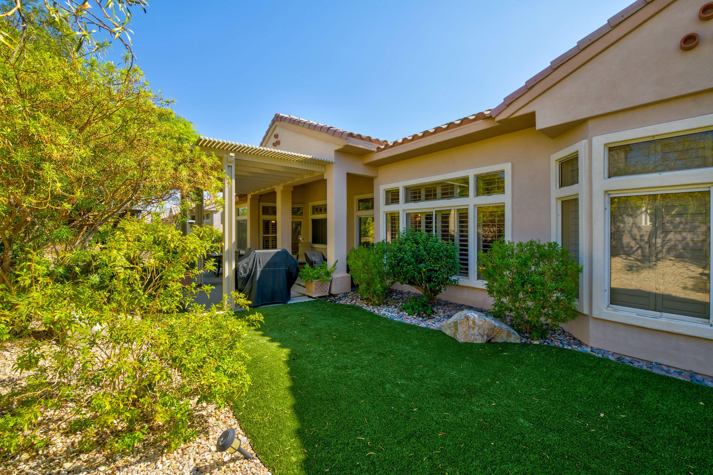 37515 Heritage Way Palm Desert, CA 92211 - Photo 37 of 65 37515 Heritage Way MLS-40