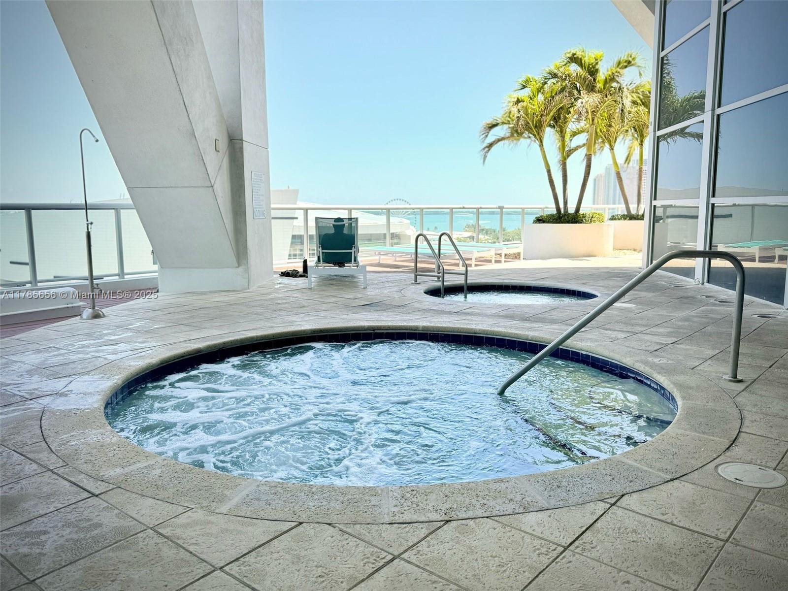 888 Biscayne Boulevard, Unit 1009 Miami, FL 33132 - Photo 14 of 15 a view of a living room