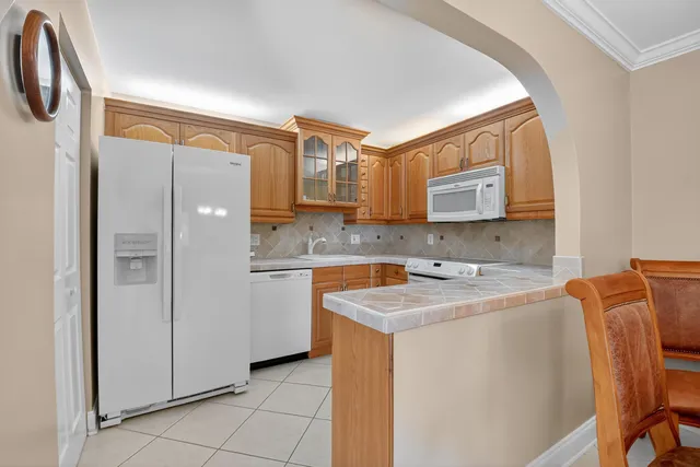 $1,650 | 426 Pine Glen Lane, Unit A1, Greenacres, FL 33463