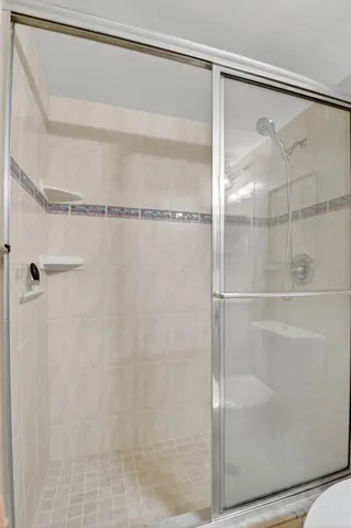 $1,650 | 426 Pine Glen Lane, Unit A1, Greenacres, FL 33463