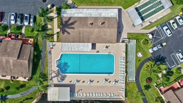 $1,650 | 426 Pine Glen Lane, Unit A1, Greenacres, FL 33463