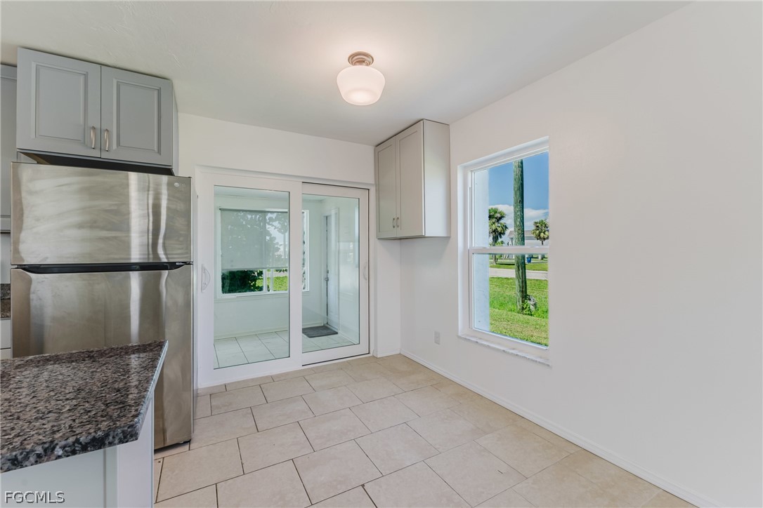 16599 Davis Road Fort Myers, FL 33908 - Photo 12 of 31