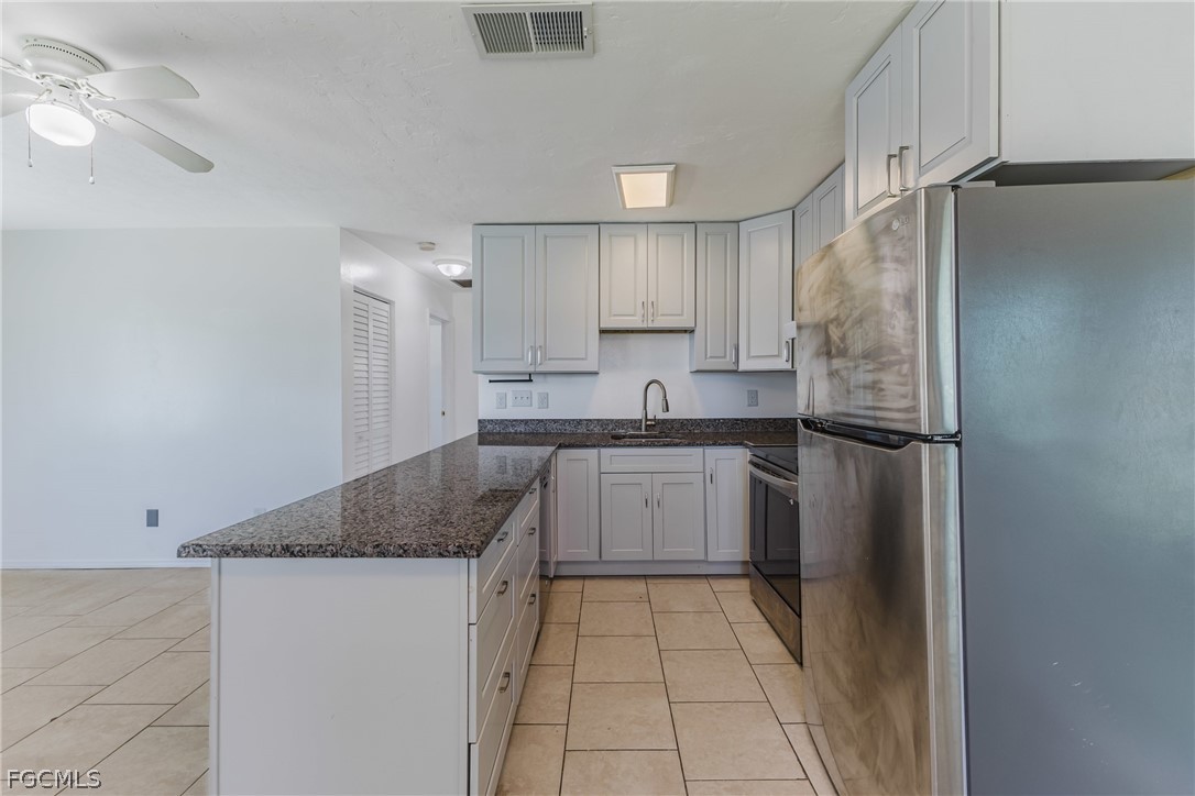 16599 Davis Road Fort Myers, FL 33908 - Photo 16 of 31