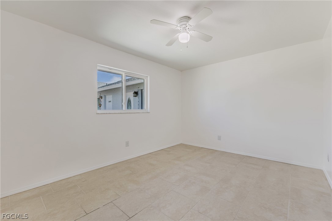 16599 Davis Road Fort Myers, FL 33908 - Photo 17 of 31