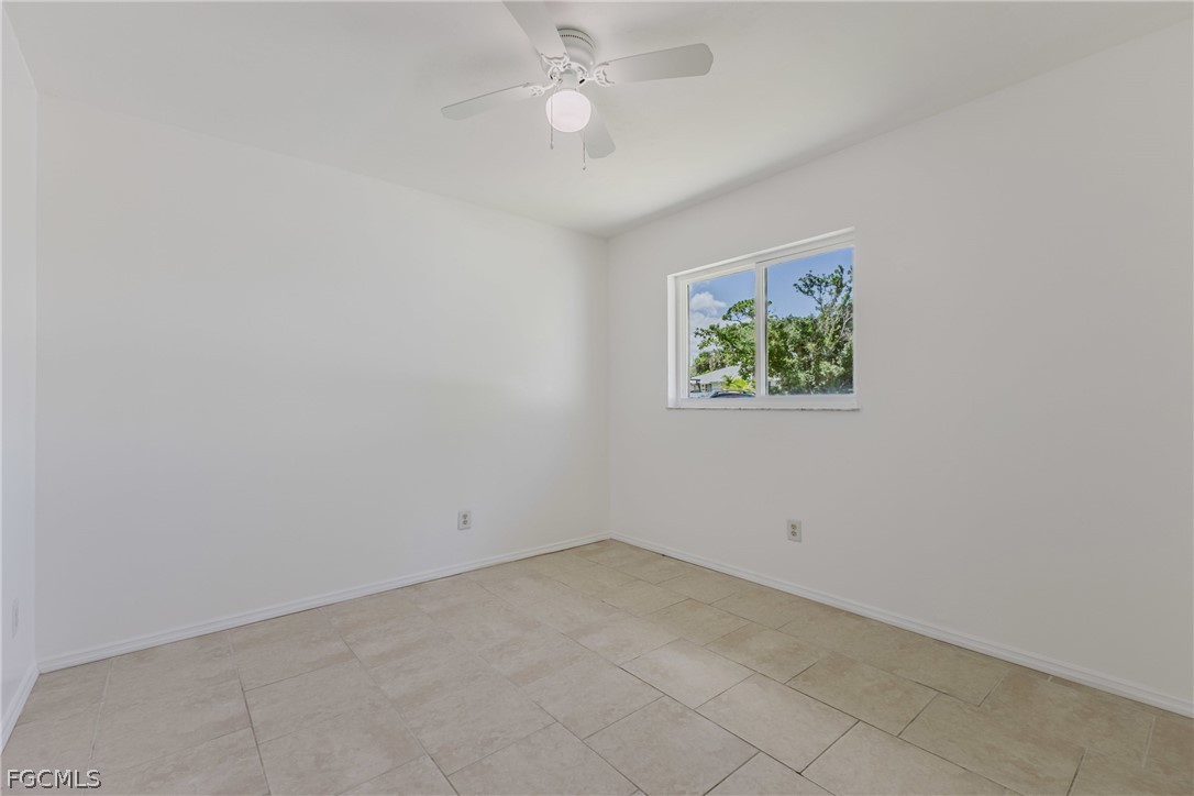 16599 Davis Road Fort Myers, FL 33908 - Photo 21 of 31