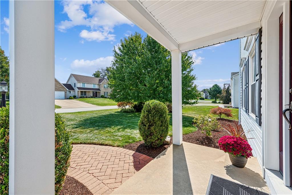 103 Franklin Circle Indiana, PA 15701 - Photo 3 of 32