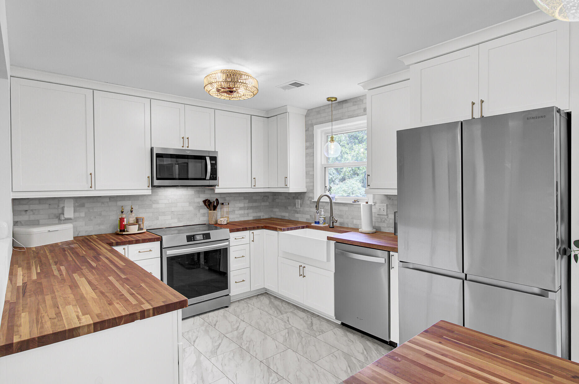 1032 Windward Road Charleston, SC 29412 - Photo 16 of 55 17_17_mls