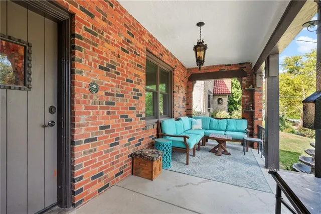 $539,000 | 182 Inglewood Drive, Pittsburgh, PA 15228