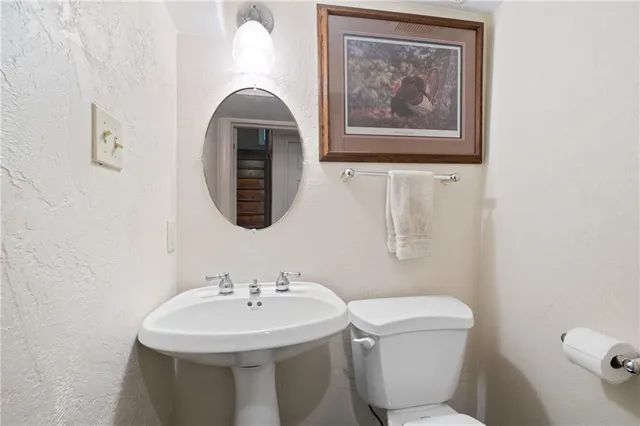 $539,000 | 182 Inglewood Drive, Pittsburgh, PA 15228