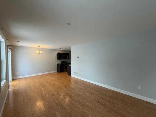 $2,800 | 75 Deerwood Drive, Unit E, Nashua, NH 03063