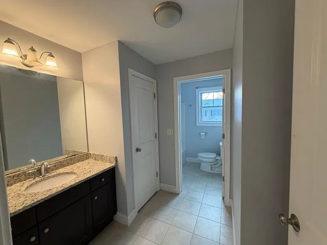 $2,800 | 75 Deerwood Drive, Unit E, Nashua, NH 03063