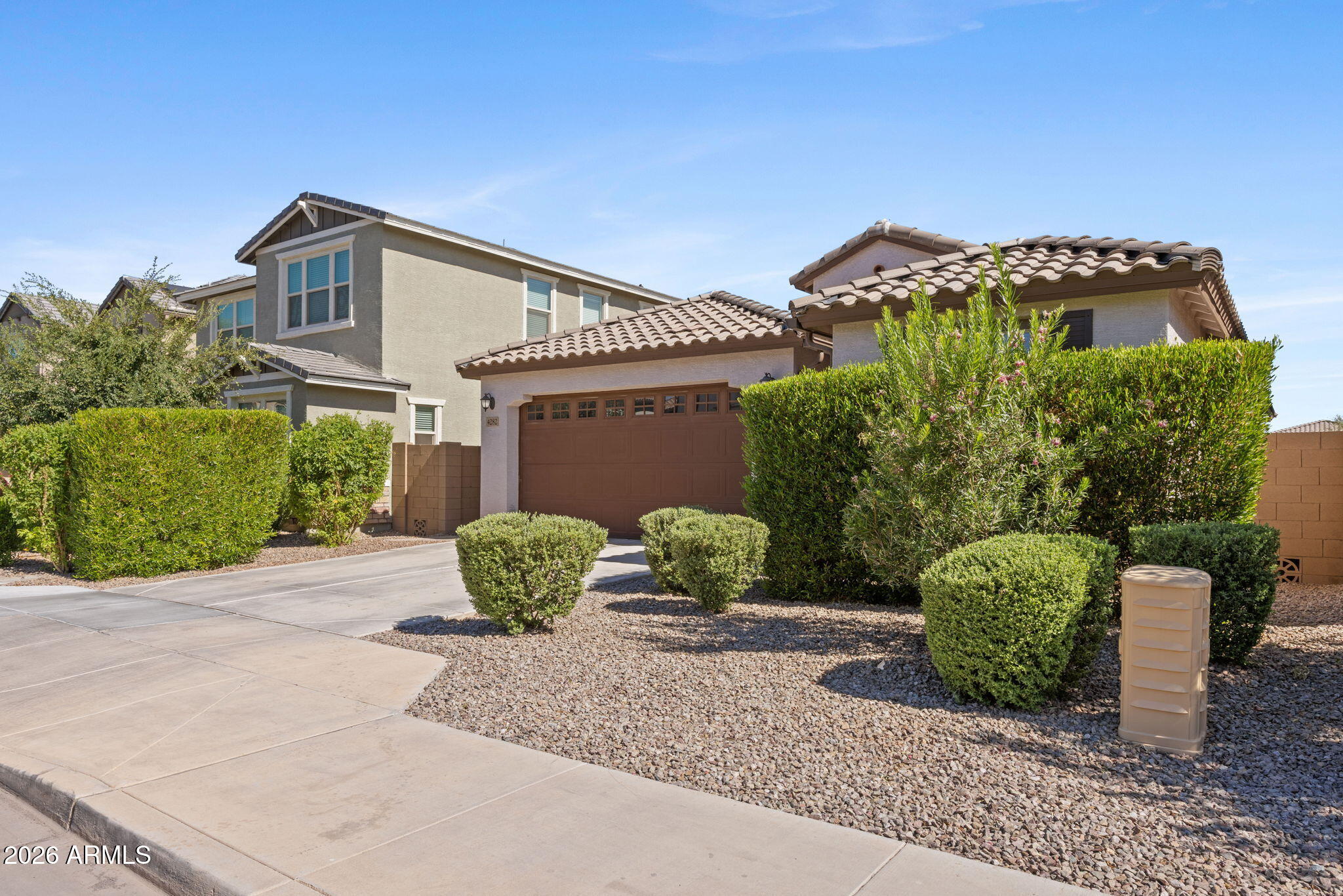 4282 East Appaloosa Road Gilbert, AZ 85296 - Photo 3 of 35