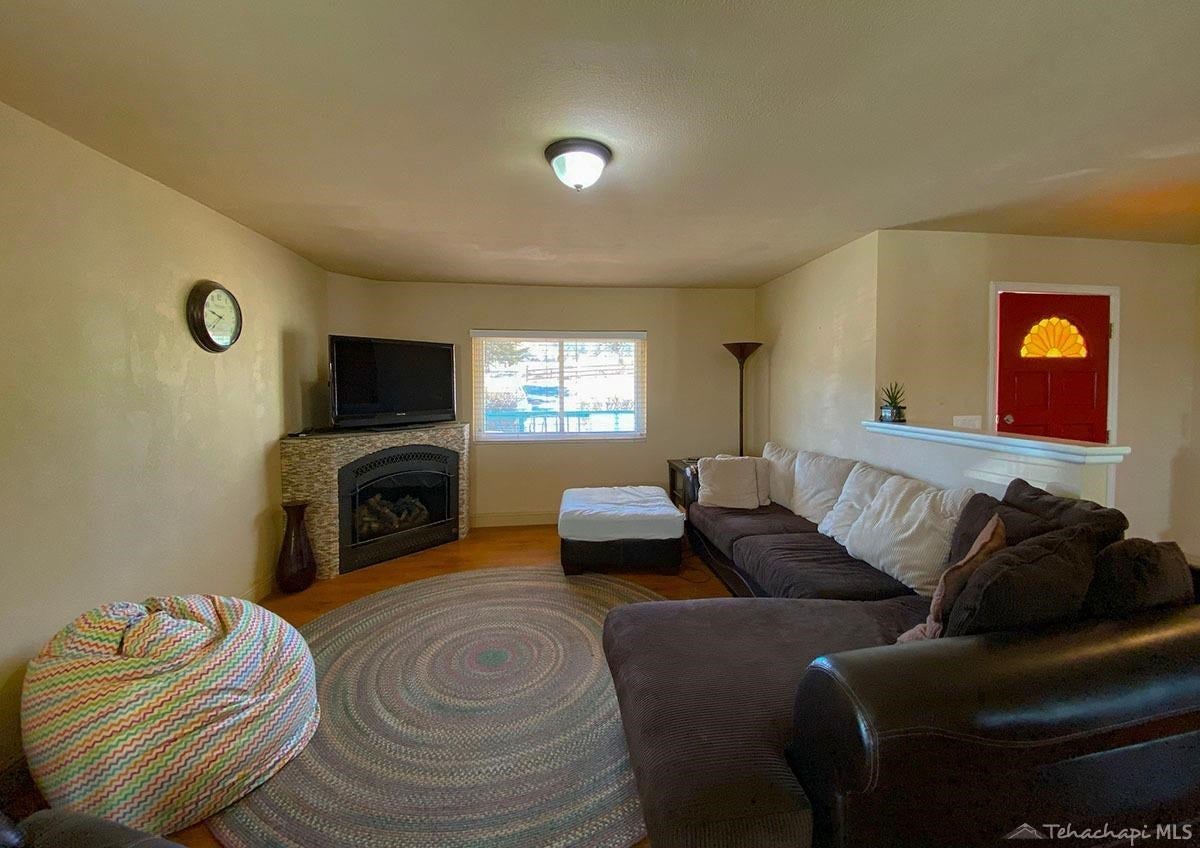 22218 Saddleback Road Tehachapi, CA 93561 - Photo 13 of 31 Gallery Image 13