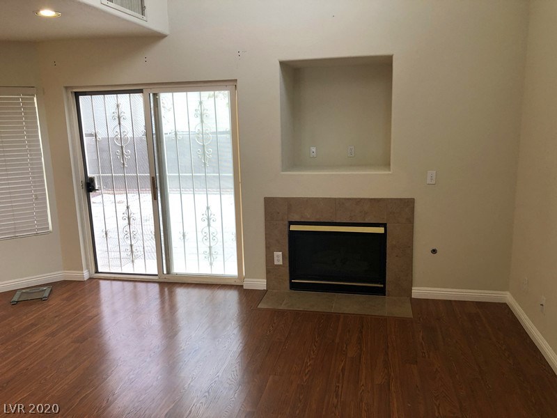 8473 Opal Splendor Avenue Las Vegas, NV 89147 - Photo 6 of 33