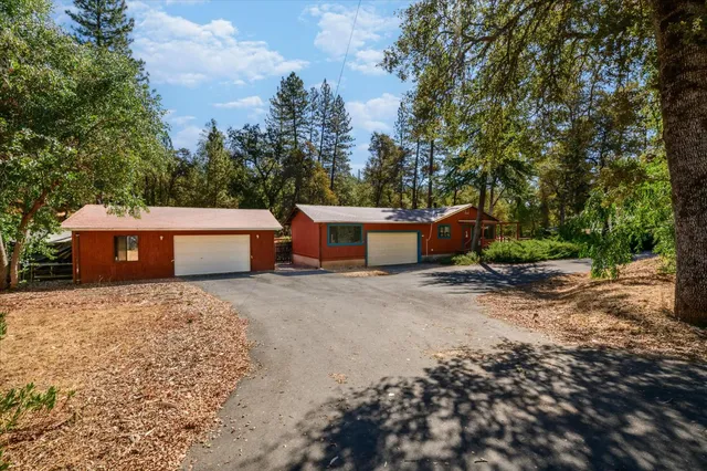 a house view with a outdoor space