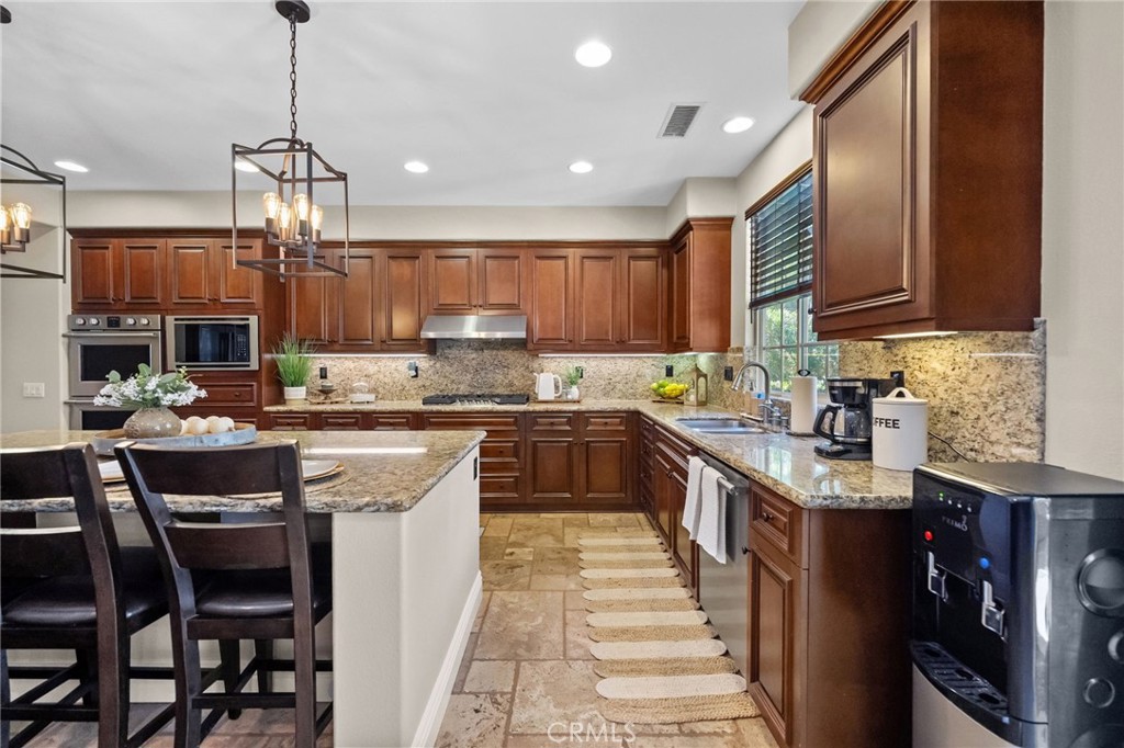 46331 Hunter Trail Temecula, CA 92592 - Photo 21 of 62