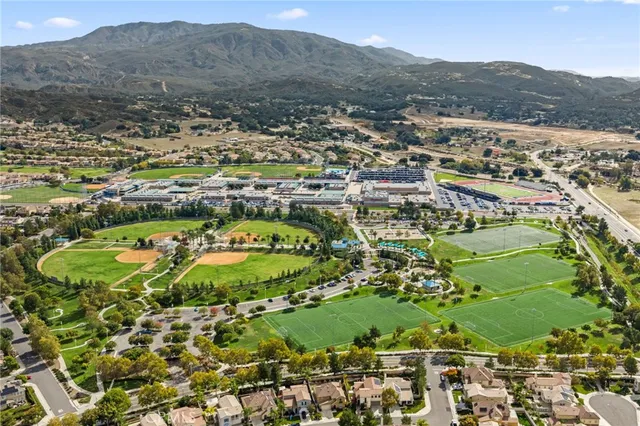 $1,185,000 | 46331 Hunter Trail, Temecula, CA 92592